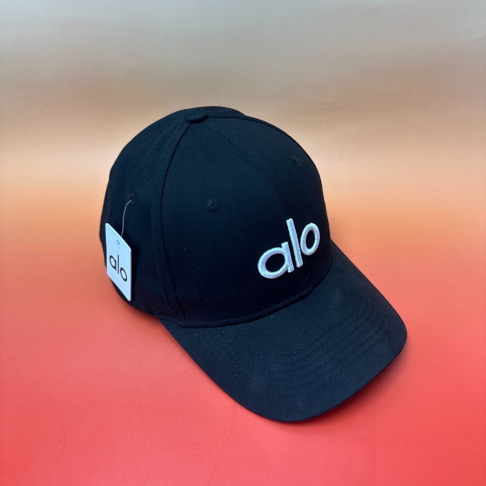 NWT ALO Yoga Baseball Cap |Yoga & Running Essentials | Breathable Design